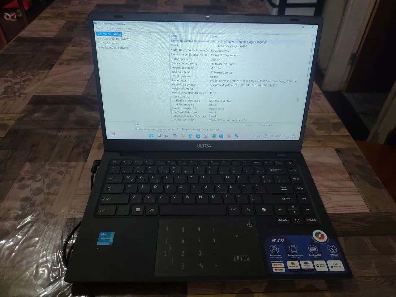 Notebook Multilaser ultra 128hd 4ram 6m de uso