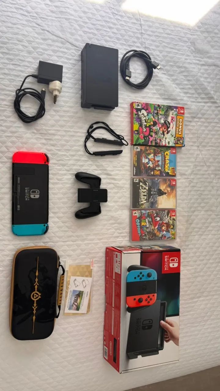 Nintendo Switch + 4 Jogos - Jogos de Vídeo Game - Setor