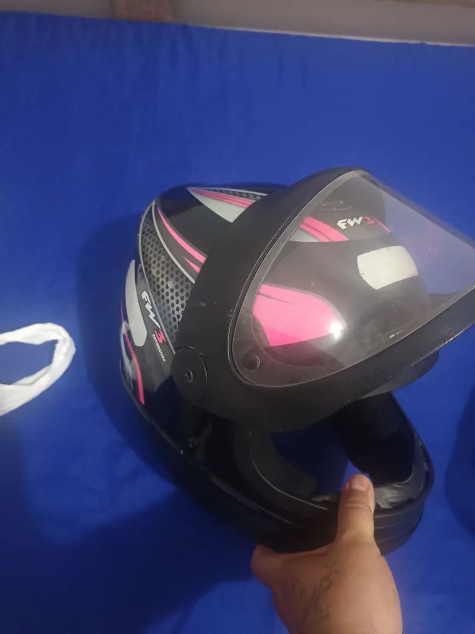 Vendo capacete novo 
