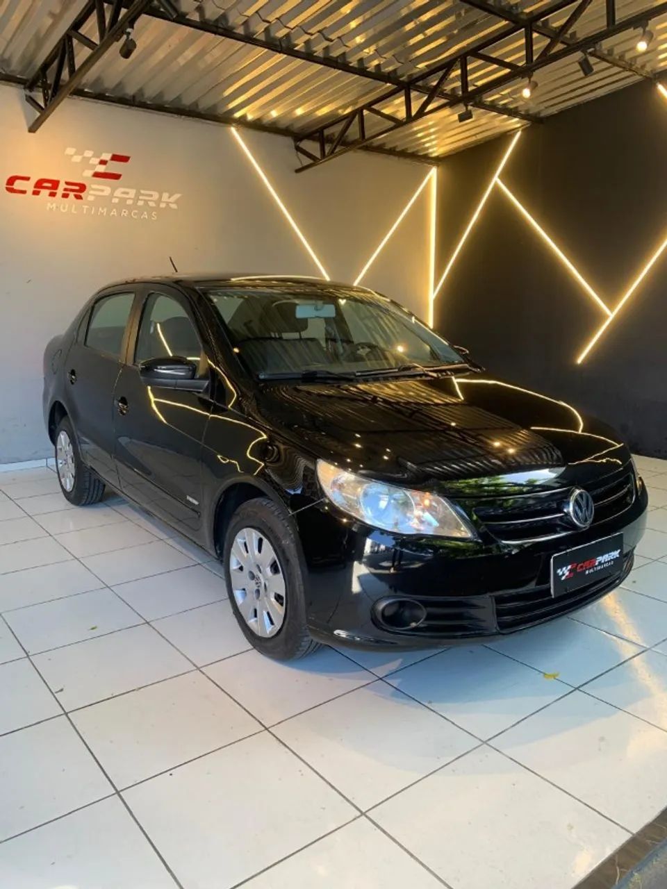 Volkswagen Voyage 1.0/1.0 CITY MI TOTAL FLEX 8V 4P 2013