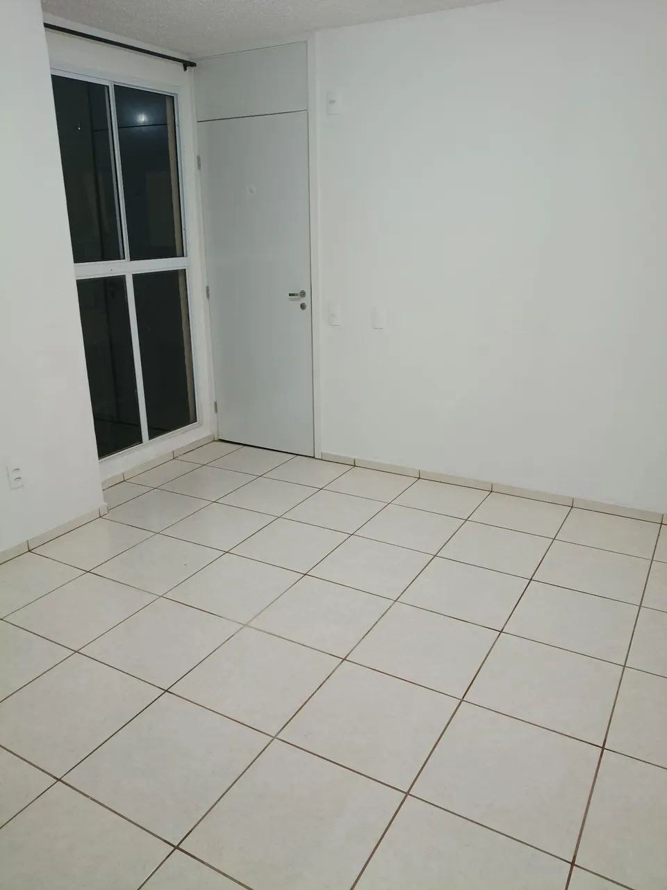 ALUGA-SE APARTAMENTO - TOTAL VILLE PITANGUEIRAS?