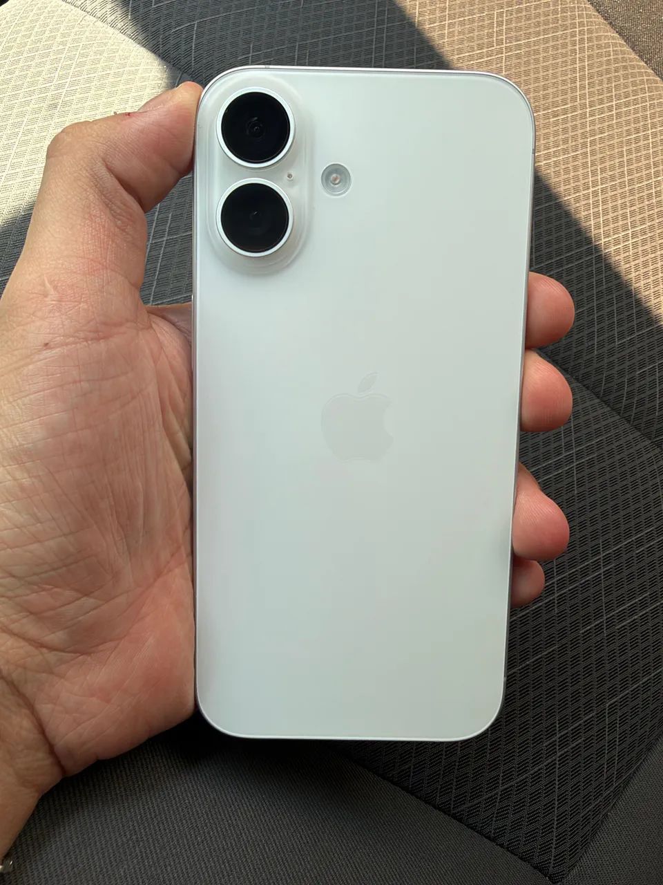 iPhone 16 99%Bateria