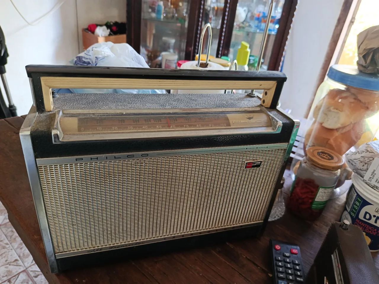 Rádio antigo Philco  - Foto 5