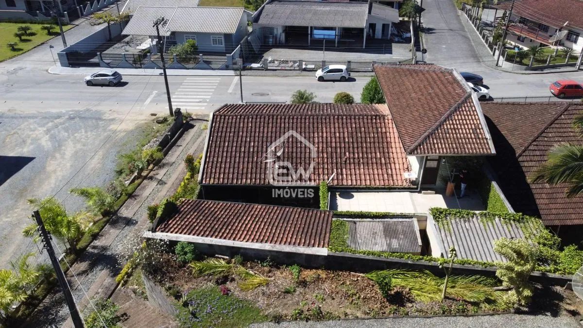 Casa com 183m² em Massaranduba, SC - Foto 4