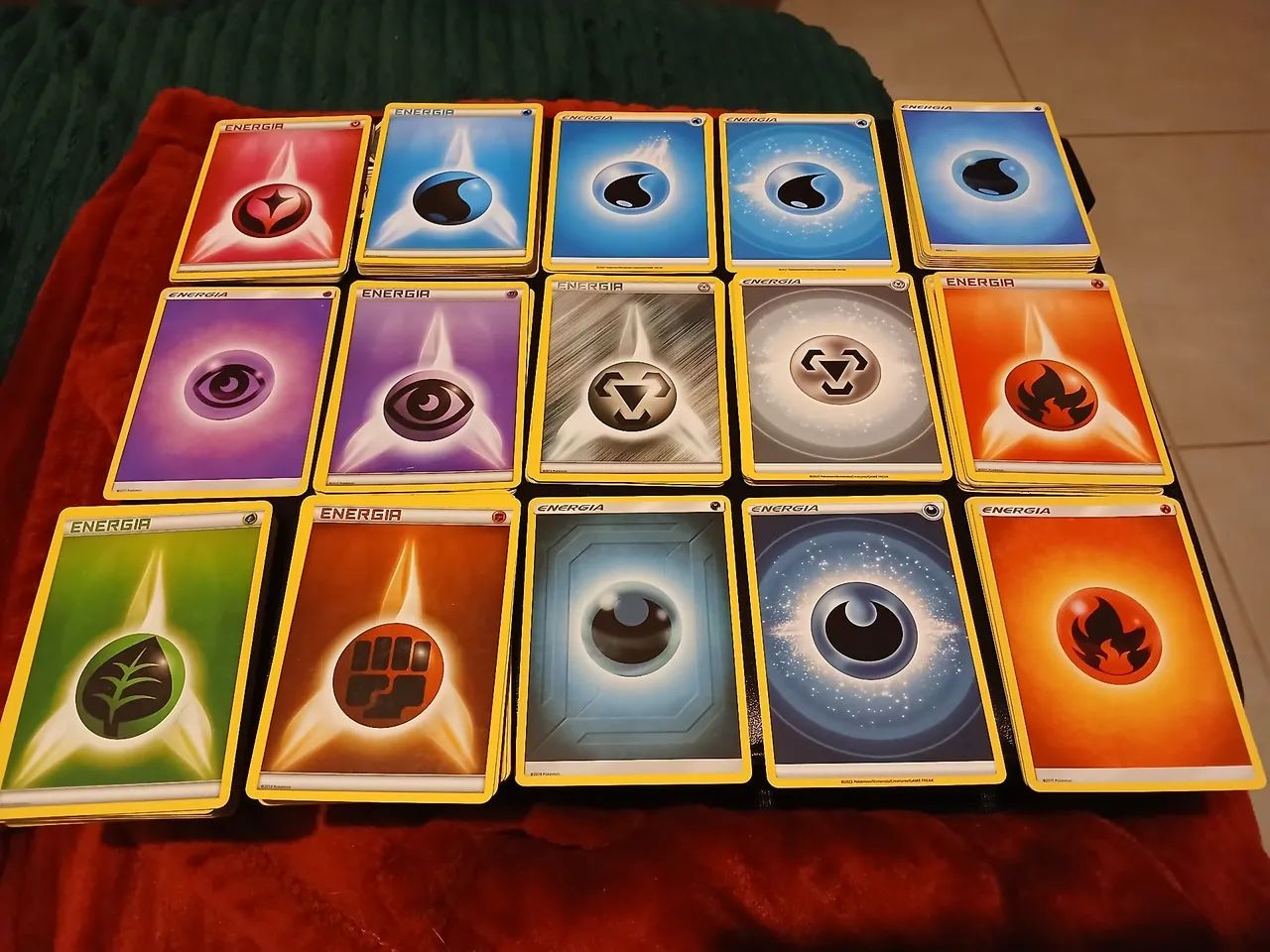 155 energias de BORDA AMARELA cartas pokemon TCG