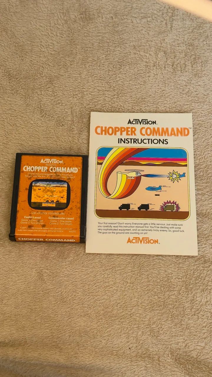 Jogo Chopper Command na caixa com manual - Atari 2600 - Foto 3
