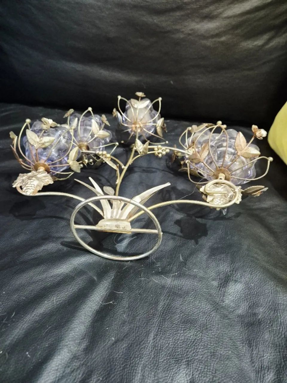 Castiçal Candelabro Vintage com Tulipas de Vidro - 35cm - Foto 3