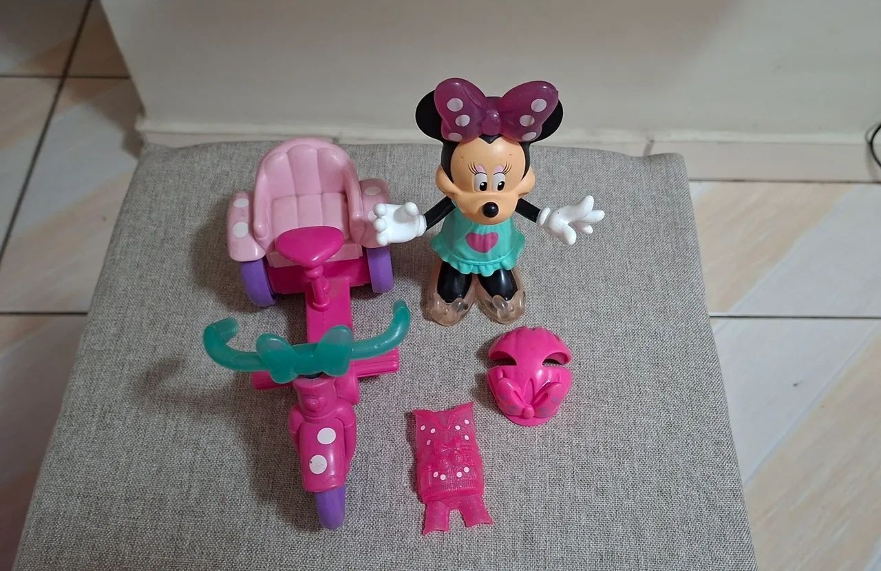 Minnie  - Foto 3