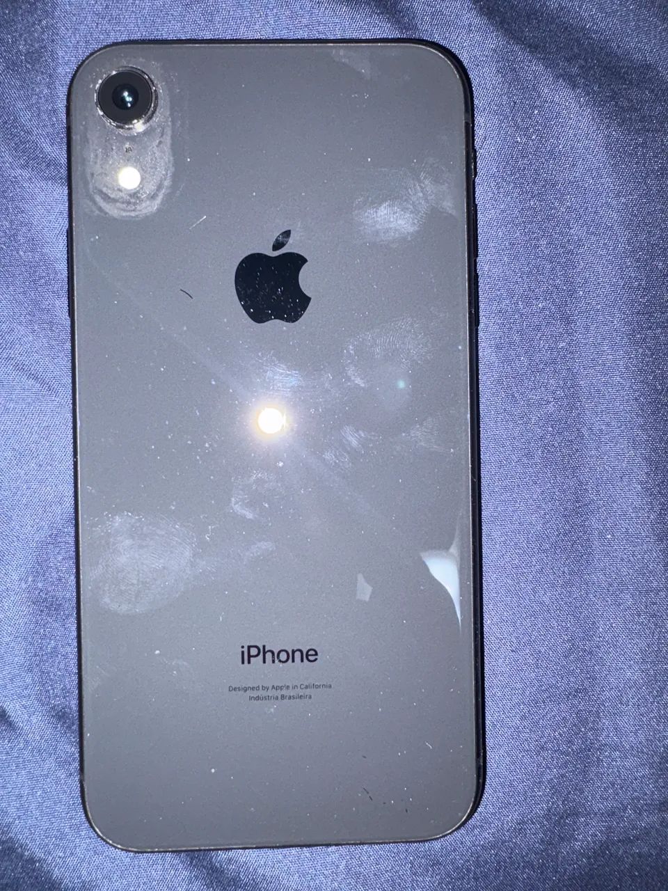 Iphone XR 128 GB - Foto 2