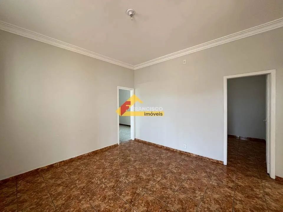 Casa localizada no bairro Centro