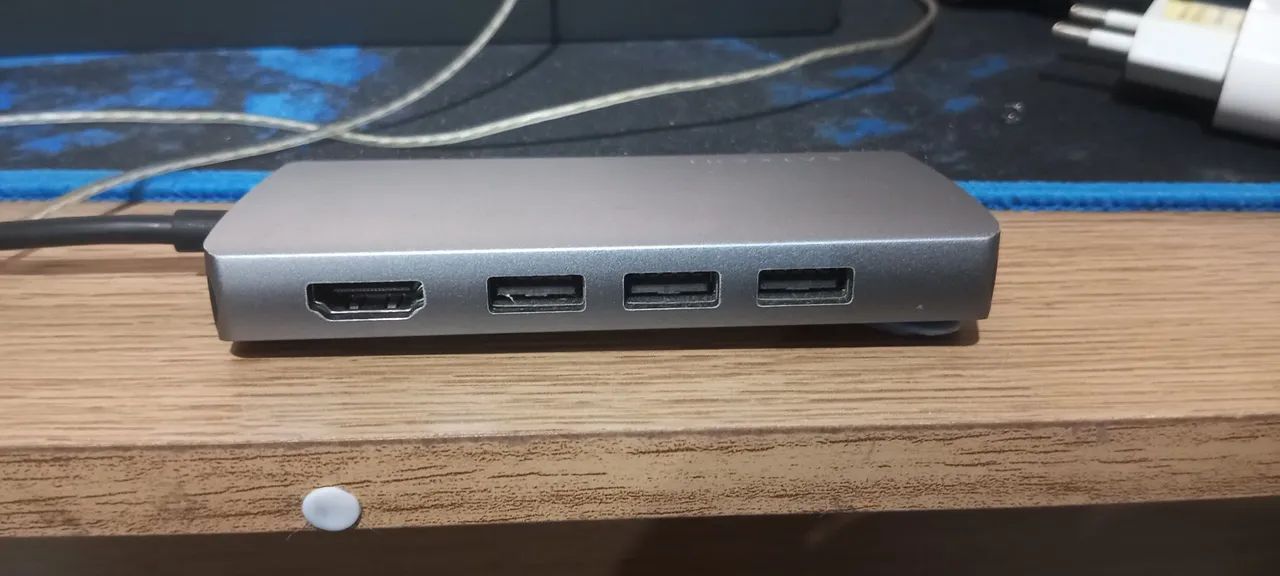 Hub USB-C Satechi 7 portas V2 Cinza Espacial  - Foto 3