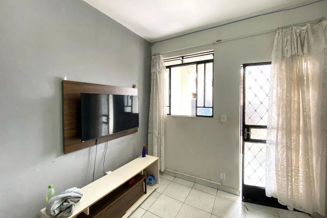 Casa à Venda - União, 2 Quartos, 300 m2 - Foto 2