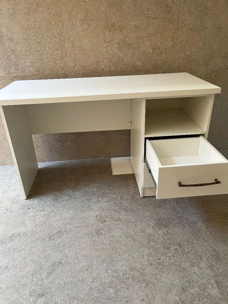Mesa e balcão para escritório  - Foto 4
