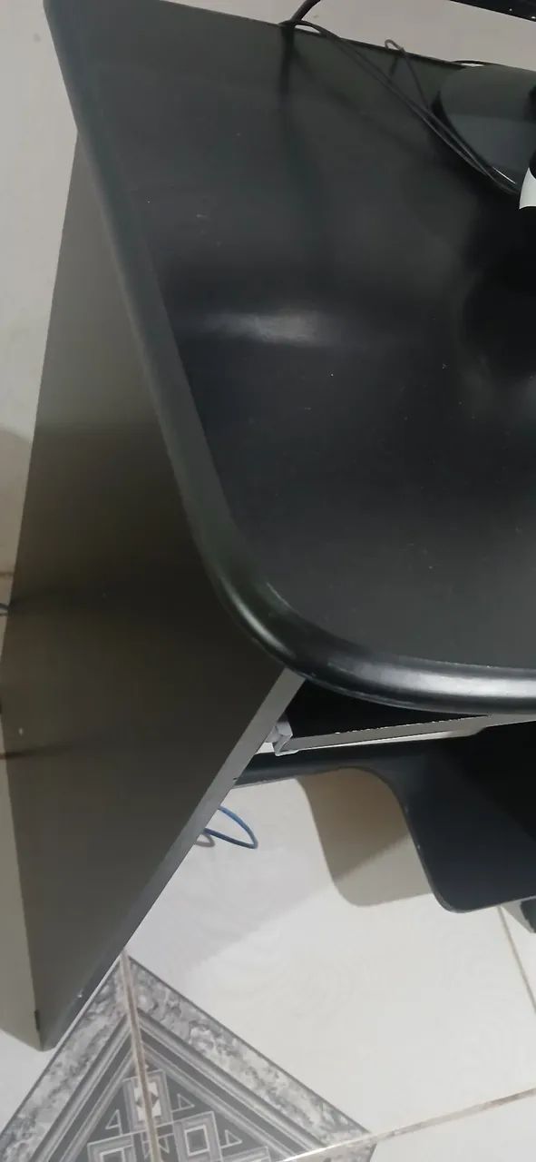 MESA DE COMPUTADOR  - Foto 5