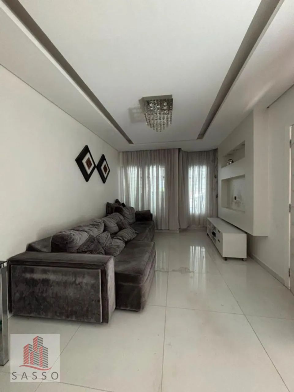 Vendo casa com 3 quartos no Jardim Têxtil.