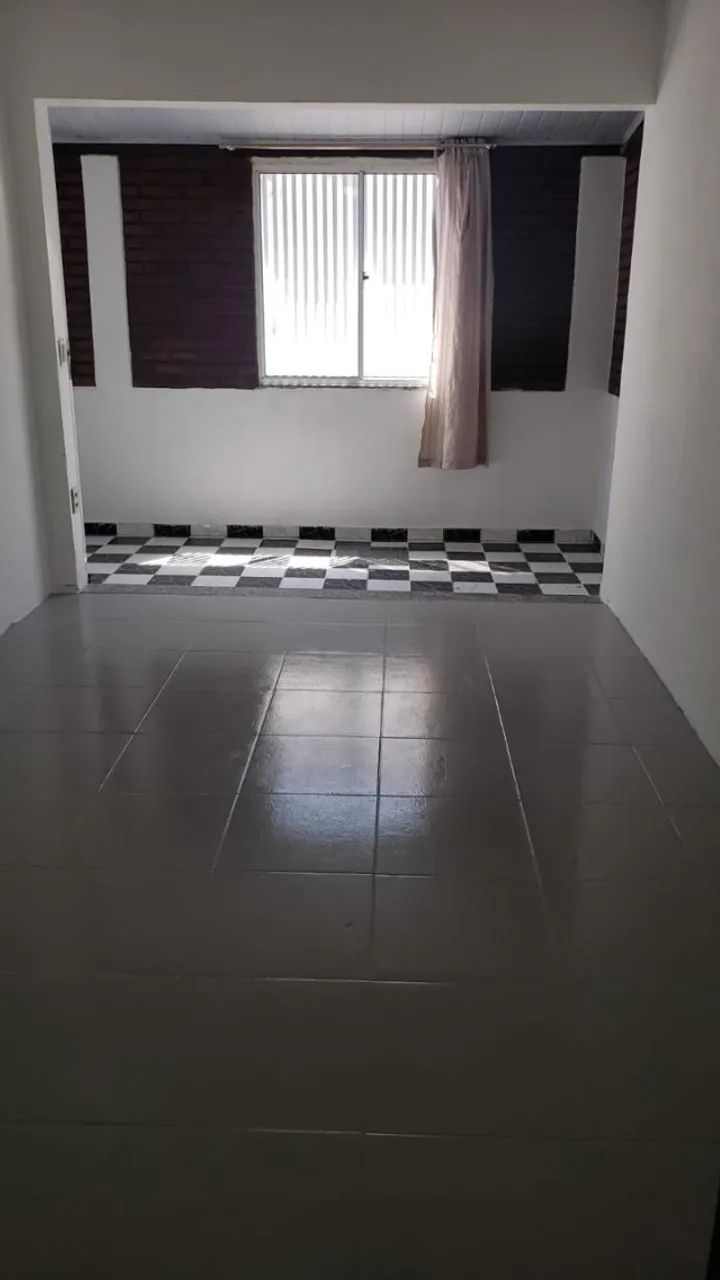 Casa 2 quartos, garagem e churrasqueira - Foto 2