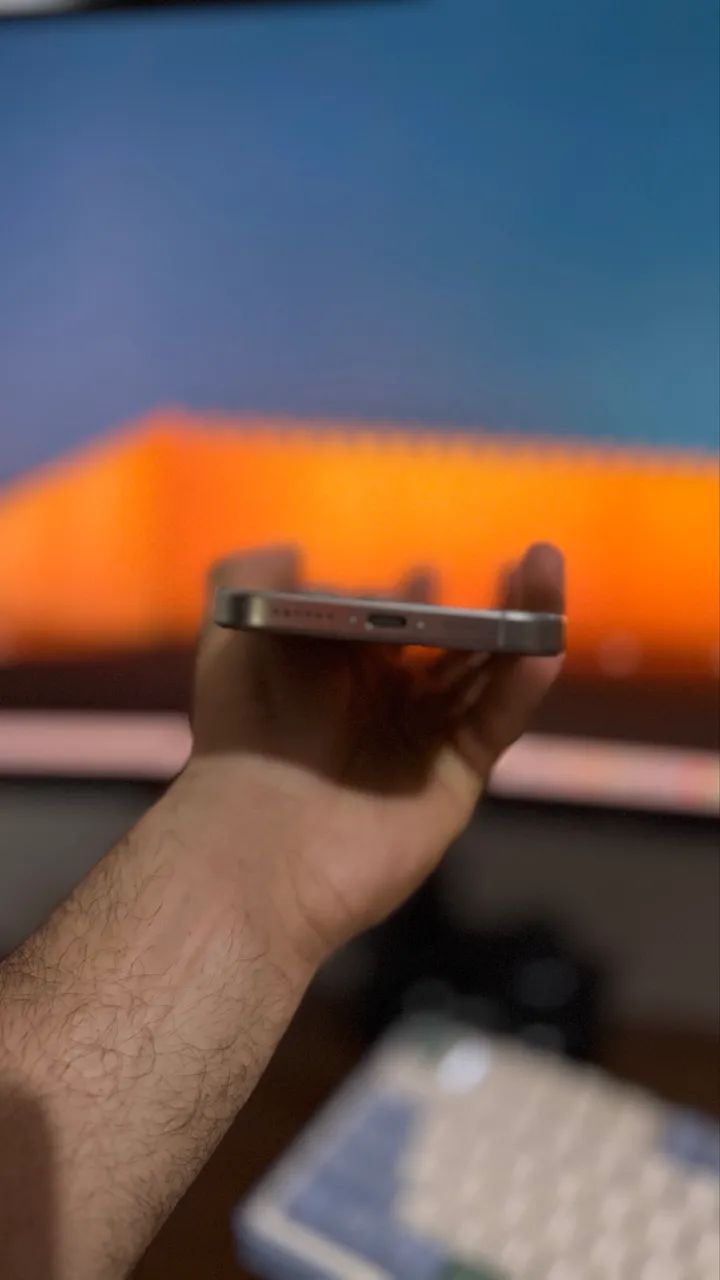 iPhone 16 Pro Max | Bateria 100% | Garantia Apple - Foto 4