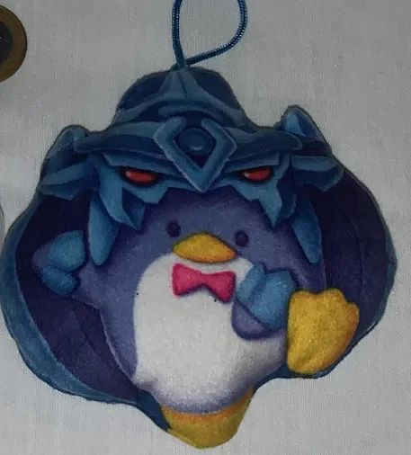 Yu-Gi-Oh! e Helo Kitty and Friends Pelucia Mc Donalds ótimo estado Ler Descrição