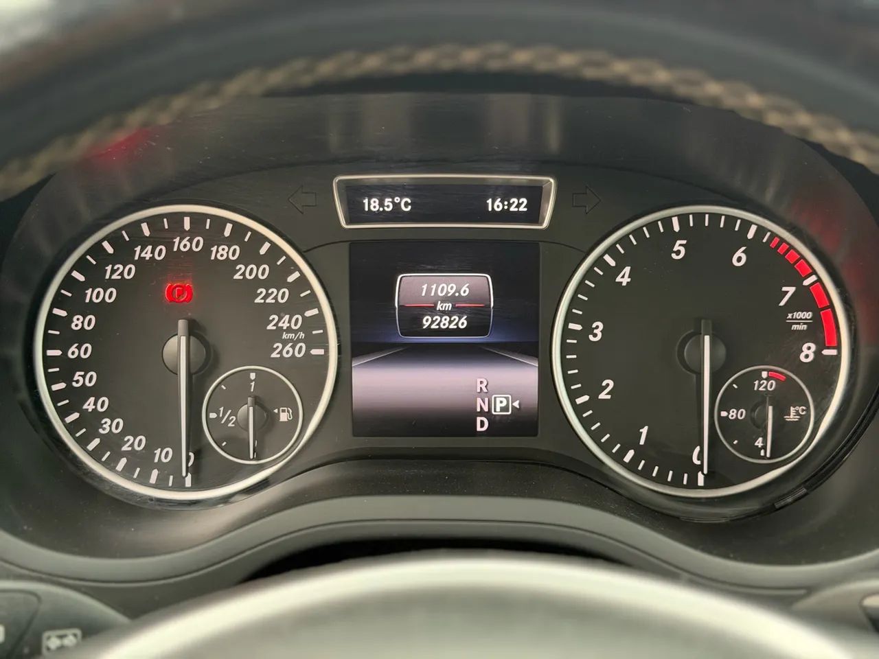 Mercedes-Benz Classe B 200 CGI 1.6 TB Sport 156cv Aut, foto 12 de 18