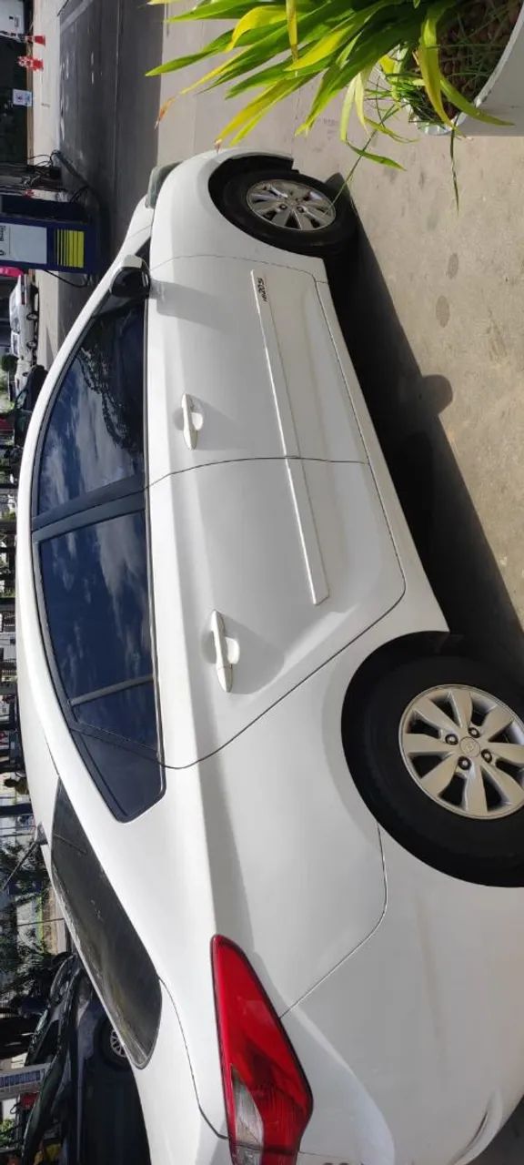Hyundai Hb20S HB20S C.Style/C.Plus1.6 Flex 16V Aut. 4p 2015