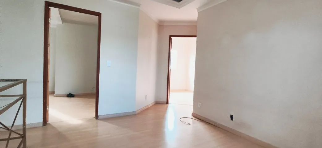 SOBRADO PARA INVESTIR OU MORAR - Foto 3