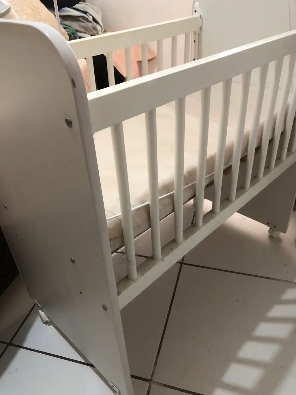 Vendo mini berço seminovo - Foto 3