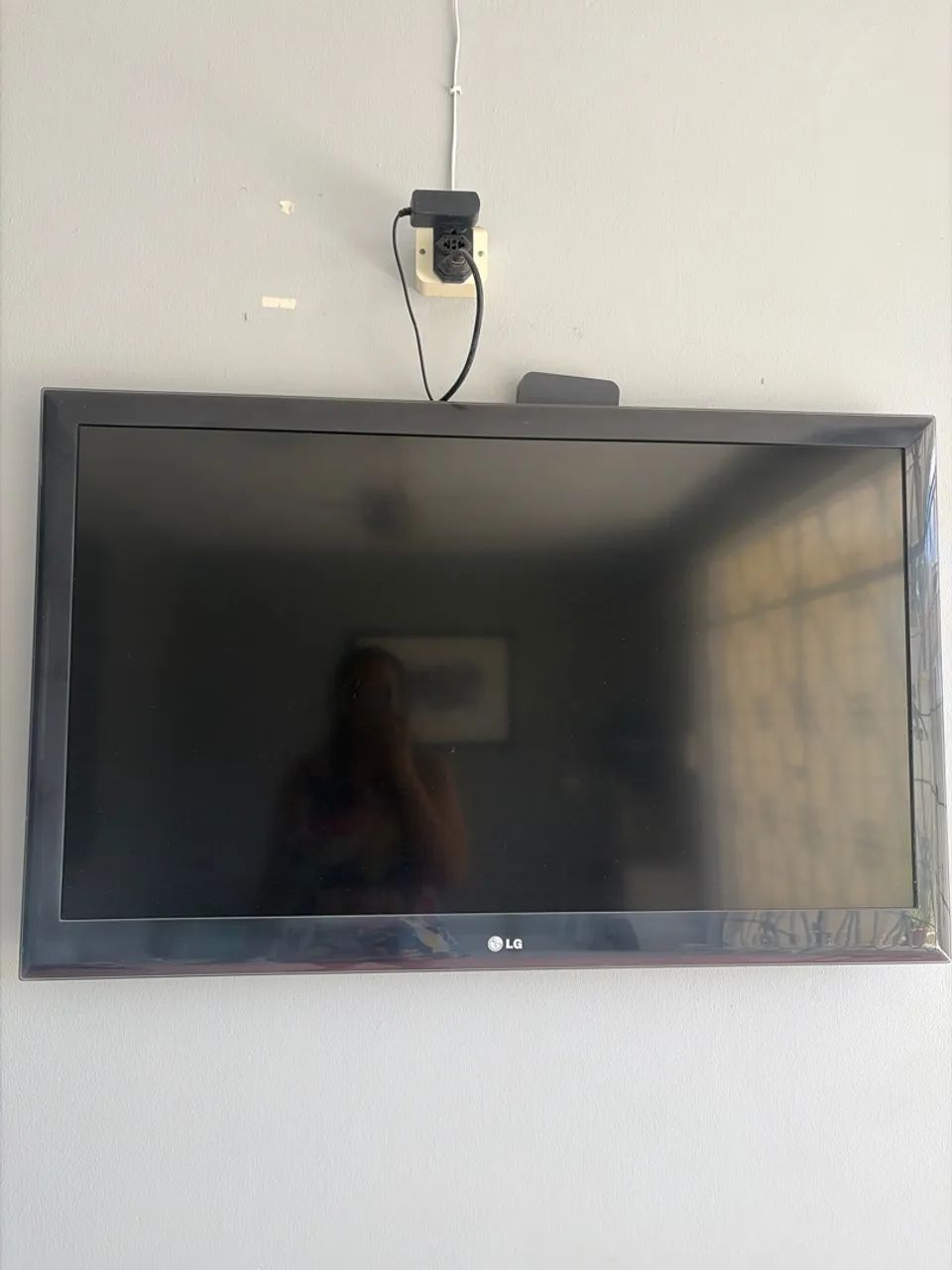 Tv LG - 32 com defeito 
