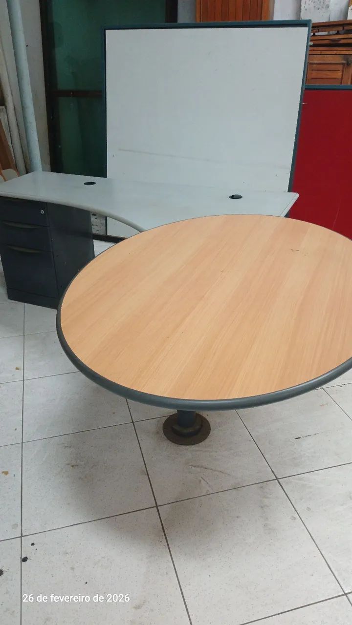 Mesa de escritório 417147124209438722