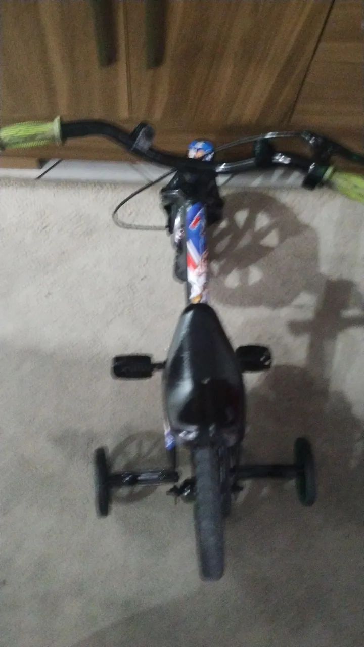Bicicleta infantil aro 12  - Foto 4