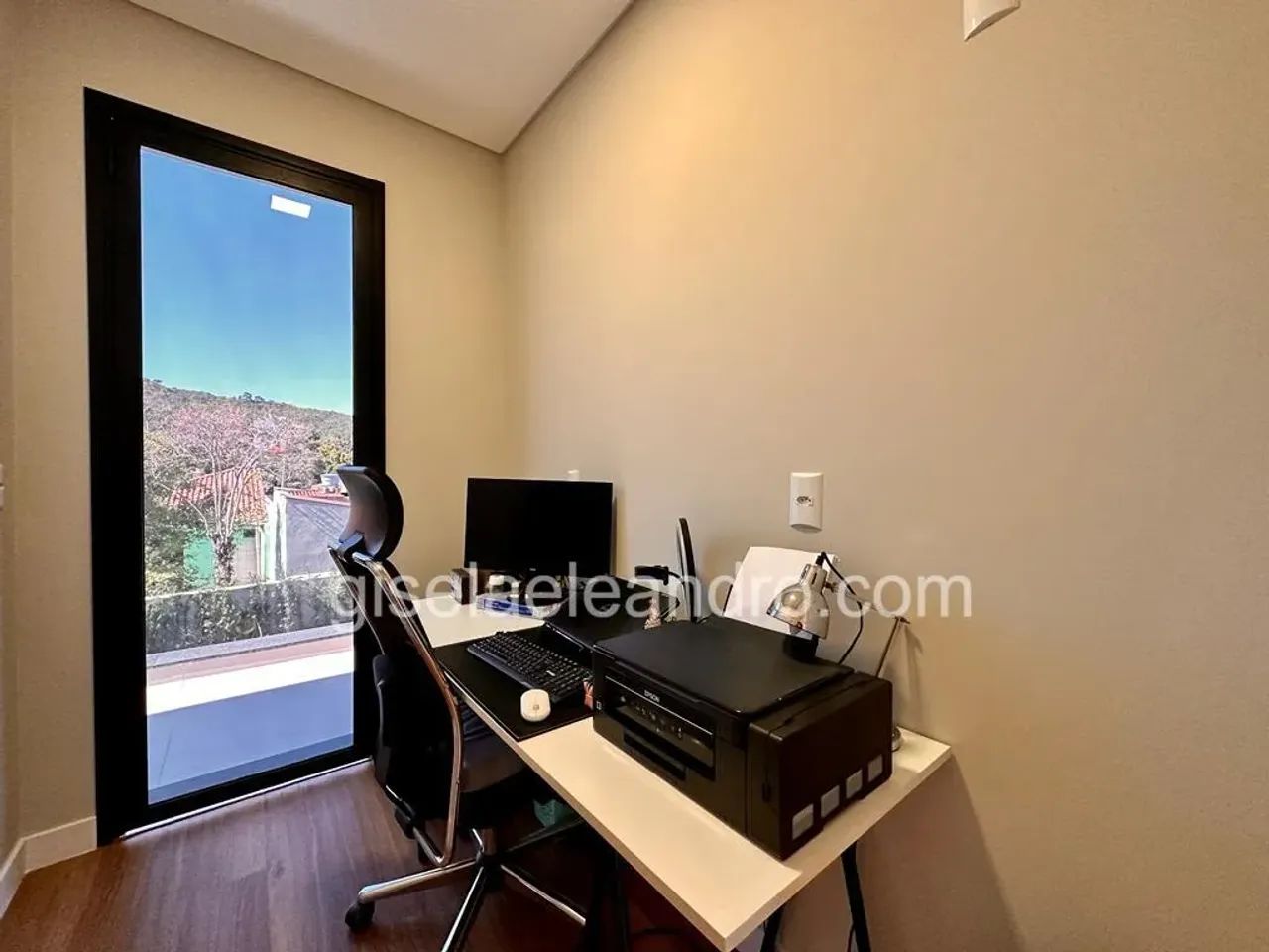 Charmosa casa com 4 quartos em Daniela a 100 mt da praia - Florianópolis - SC - Foto 5