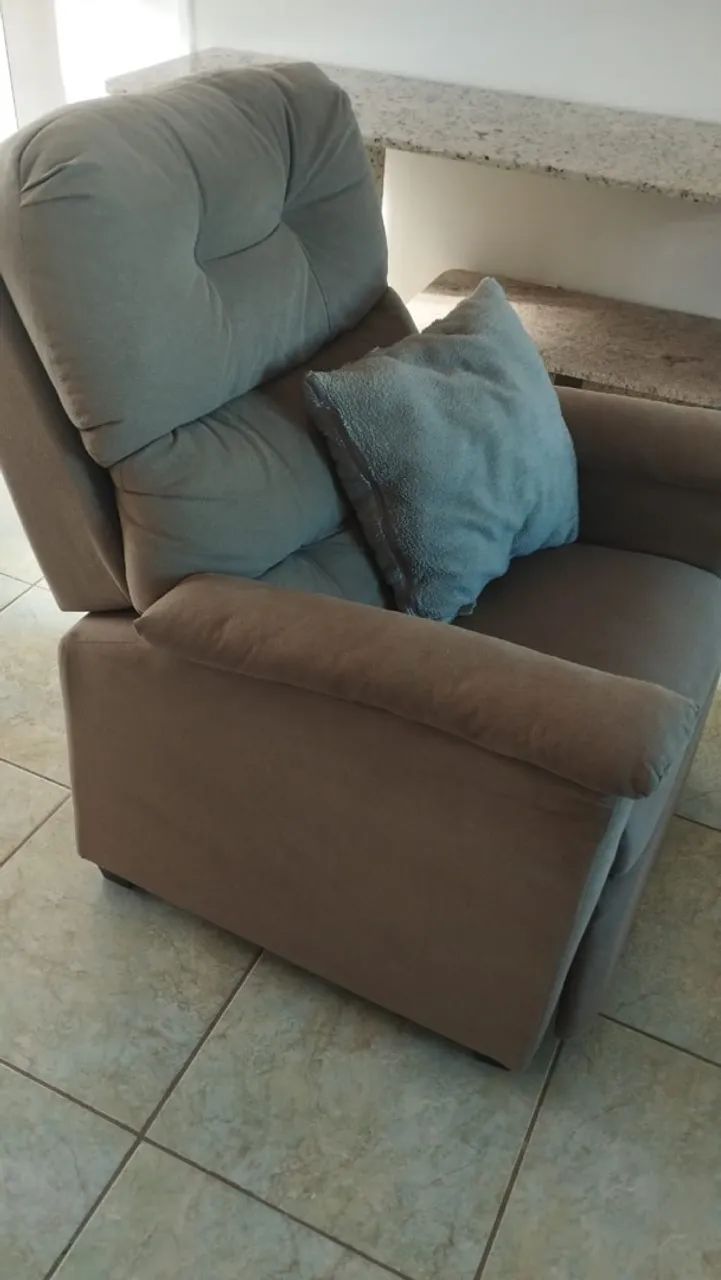 Poltrona reclinável (do papai)