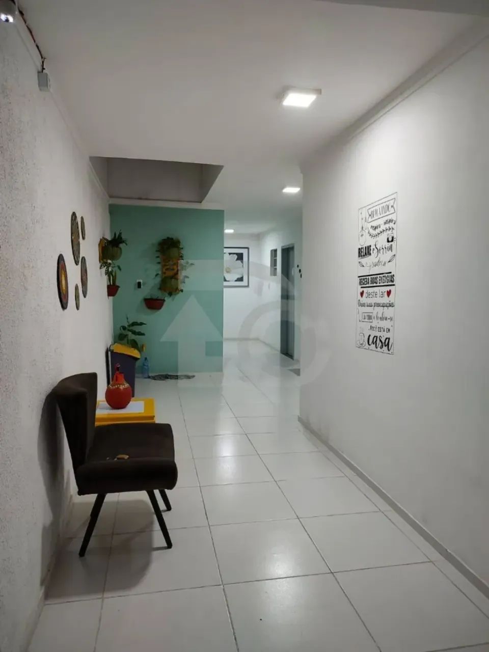 Prédio Comercial no Bairro 18 do Forte - 150m², 4 Quartos.