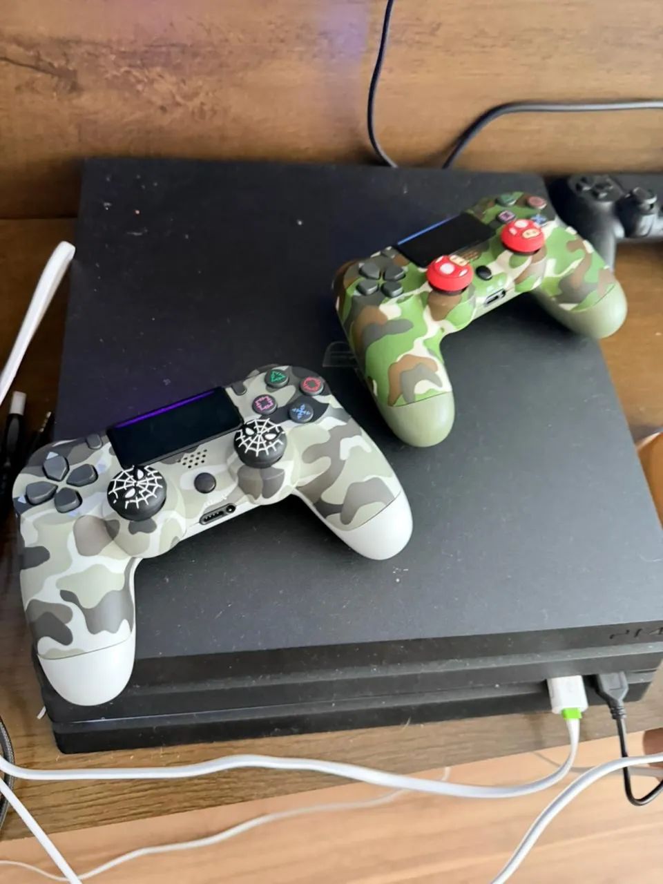 PS4 Pro 1Tb - Foto 4