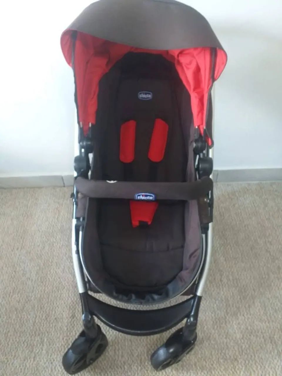 Carrinho de Bebê Chicco Urban - Foto 2
