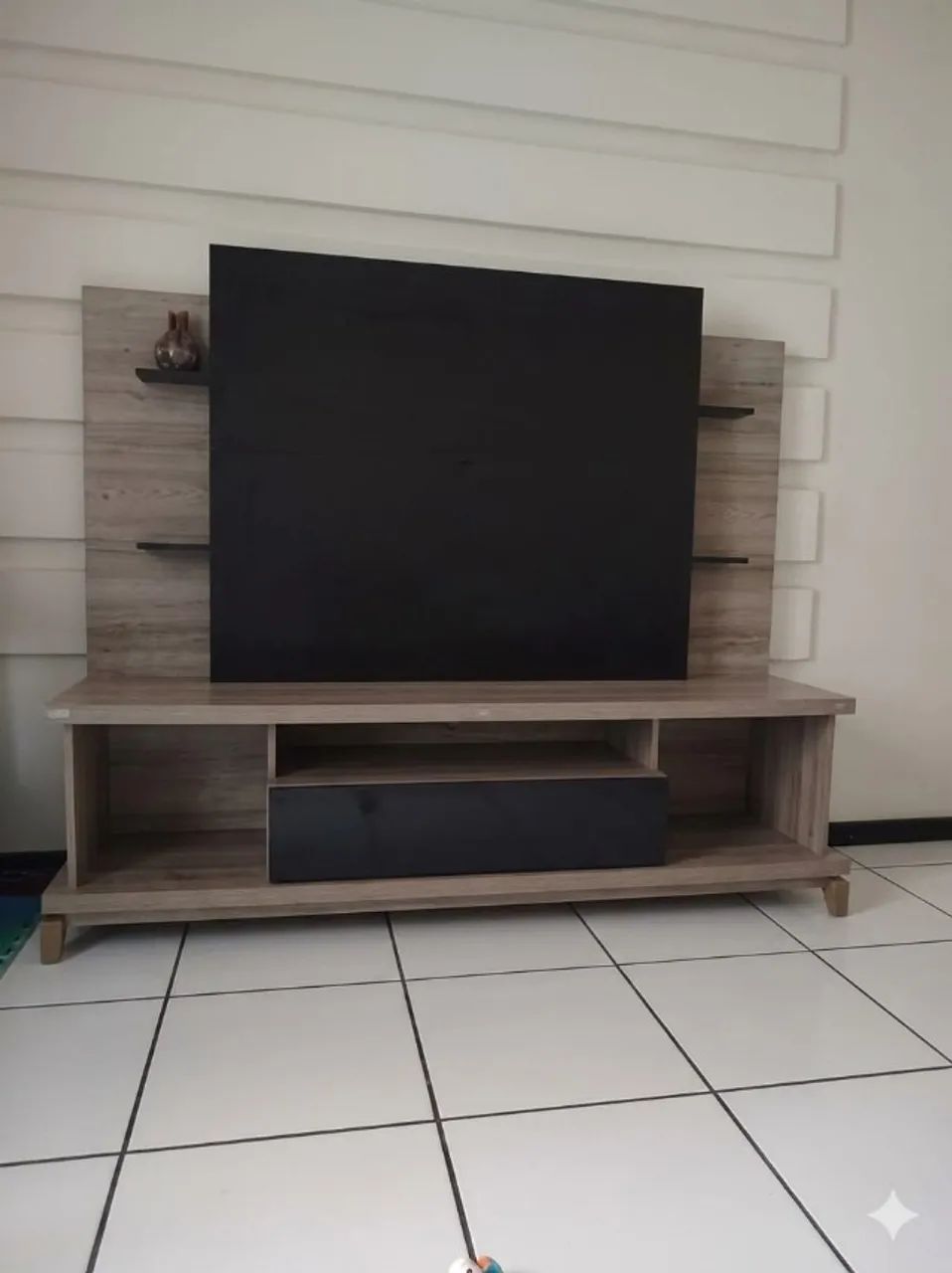 Rack com Painel de TV Rudnick (1,78m x 1,58m)