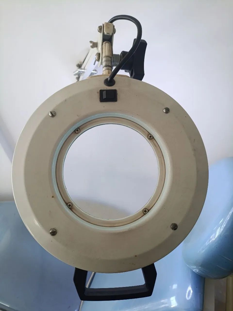 Lupa Articulada com LED - Usada - Foto 4