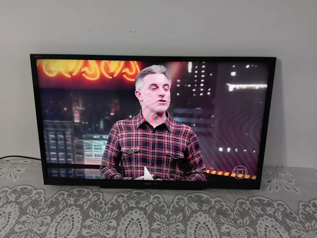 Tv Sony 32 polegadas  não é smart 