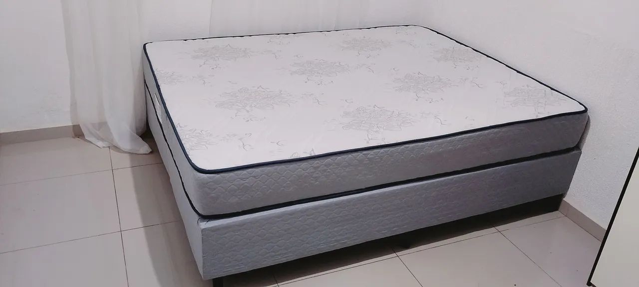 Cama de casal queem