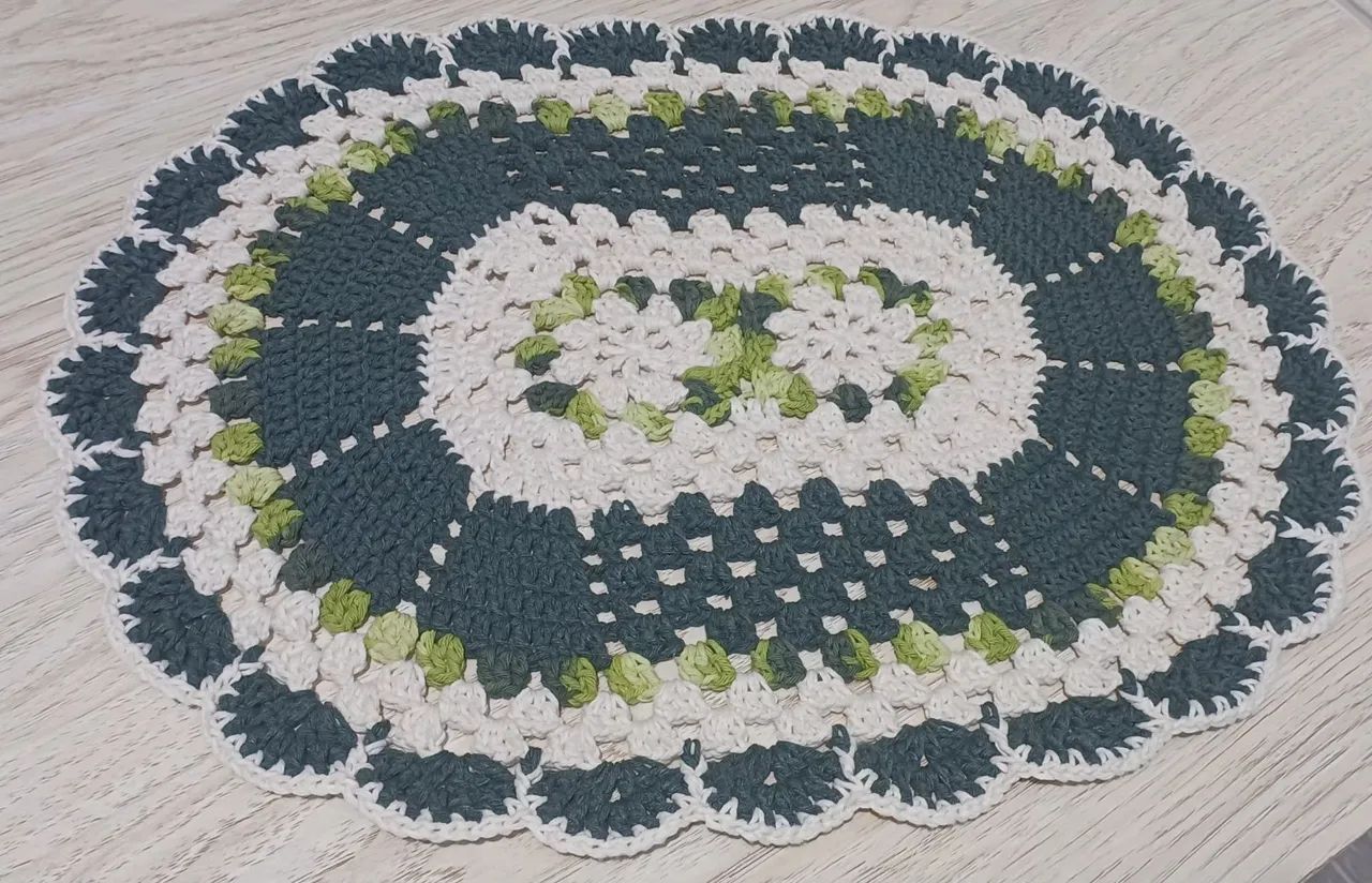 Tapete/ Sousplat de Crochê Flores - Foto 3