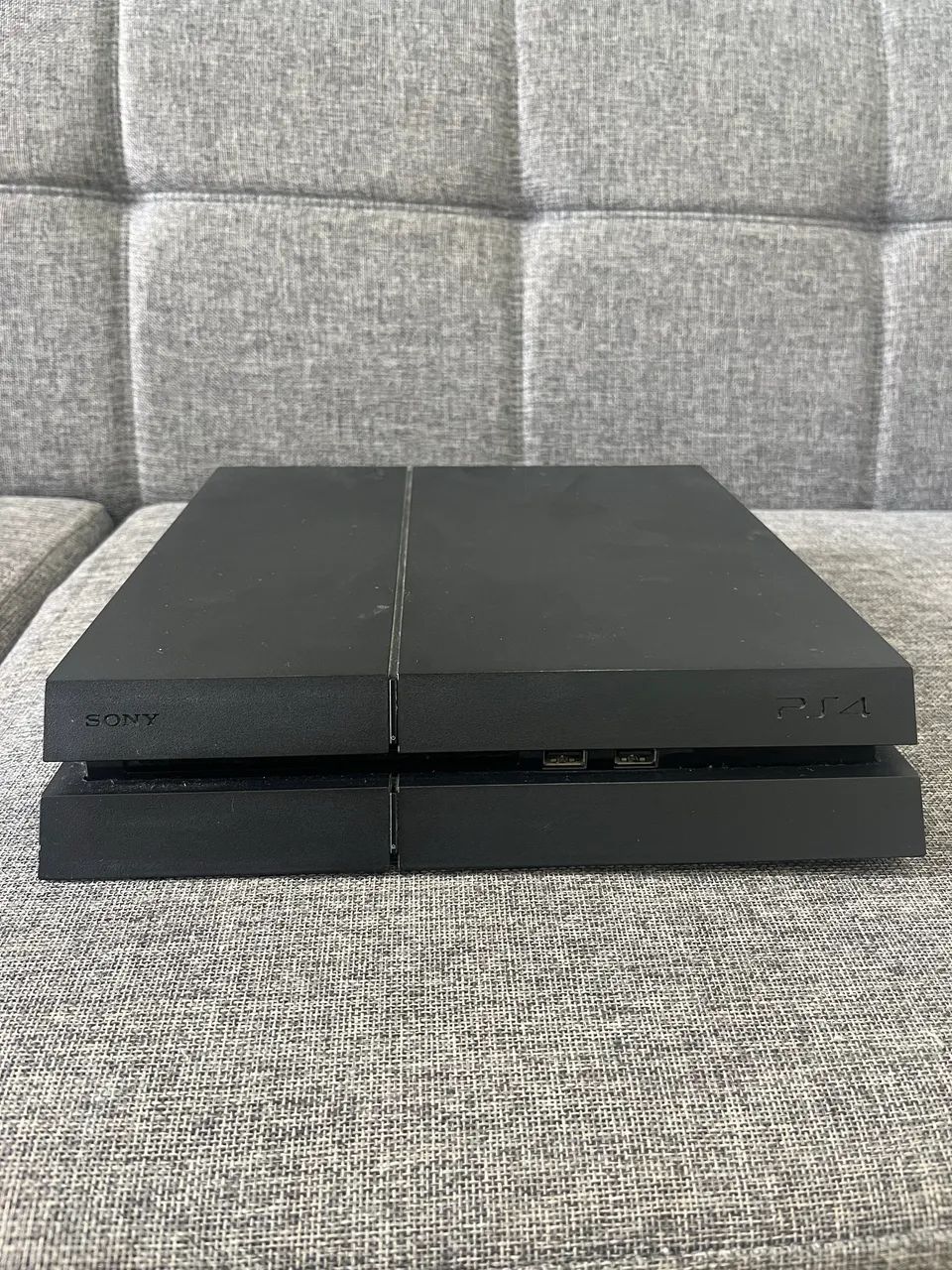 PS4 520g 2 controles 