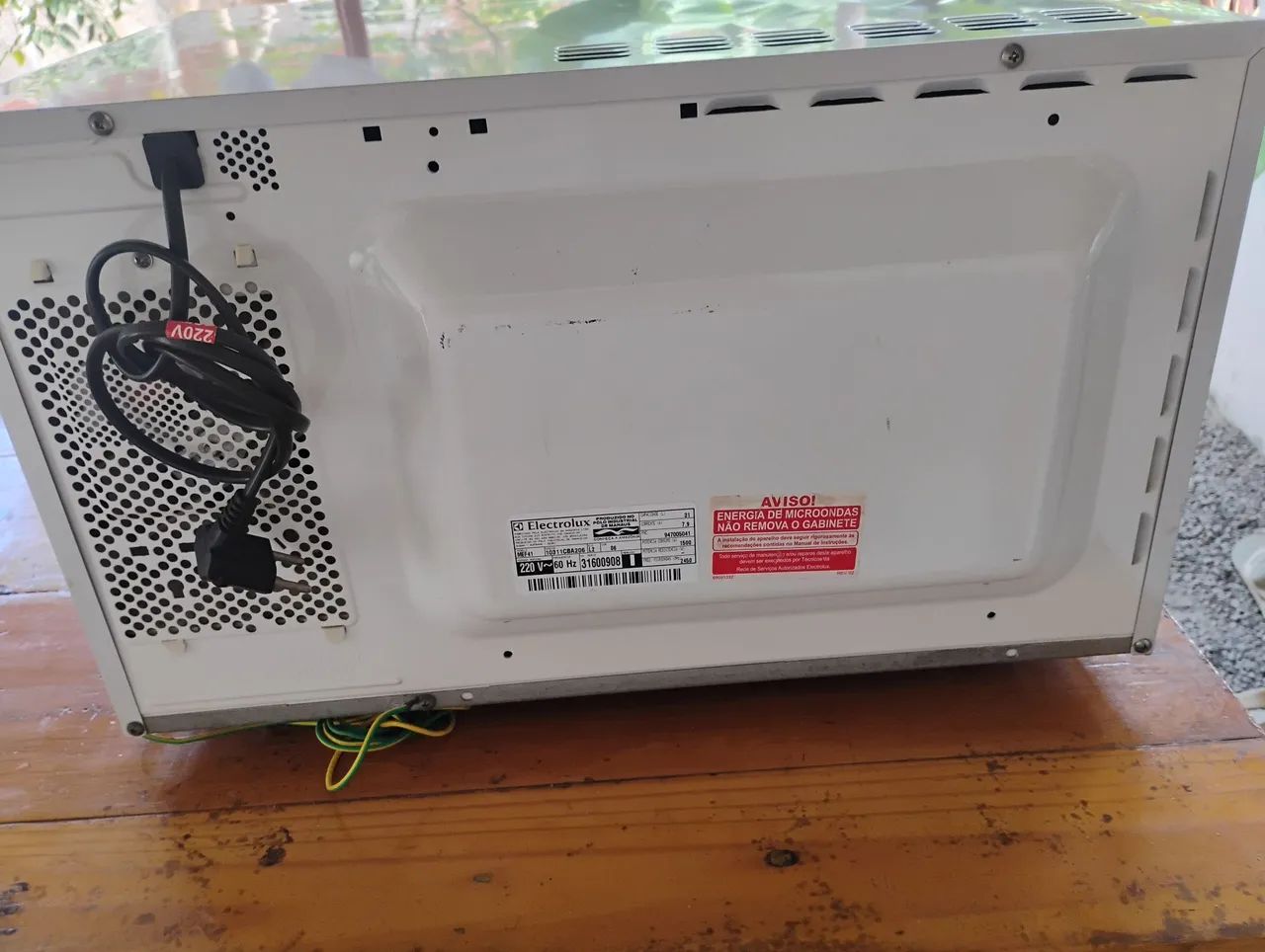 Microondas Electrolux 31 litros  - Foto 3