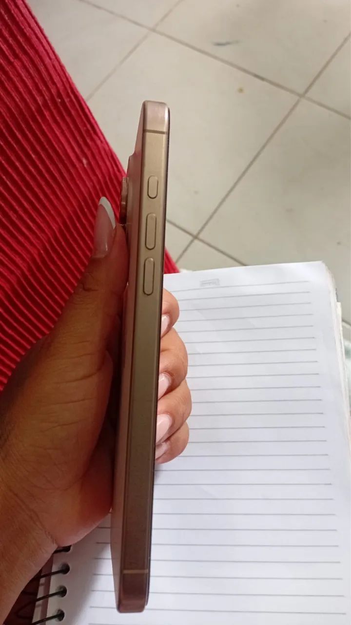 iPhone 16 pro Max  - Foto 3