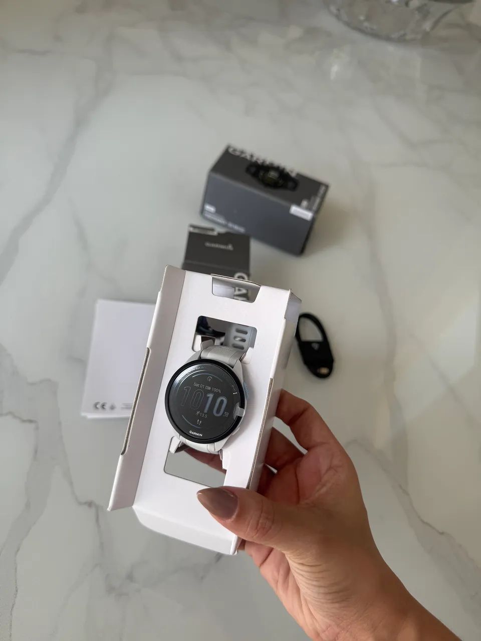 Garmin forerunner 165 e Garmin forerunner 570 - Foto 3