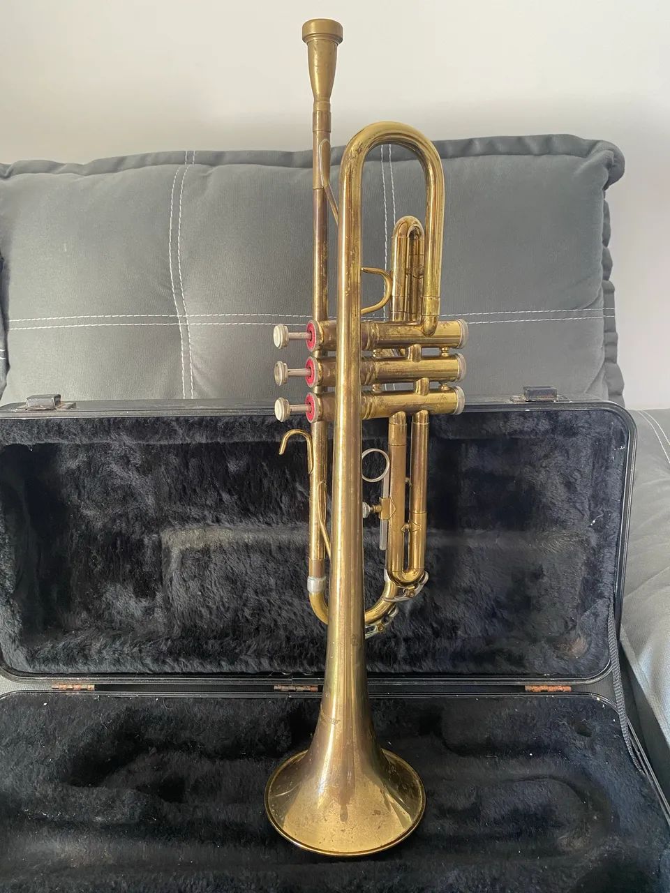 TROMPETE JEAN BAPTISTE - Foto 4