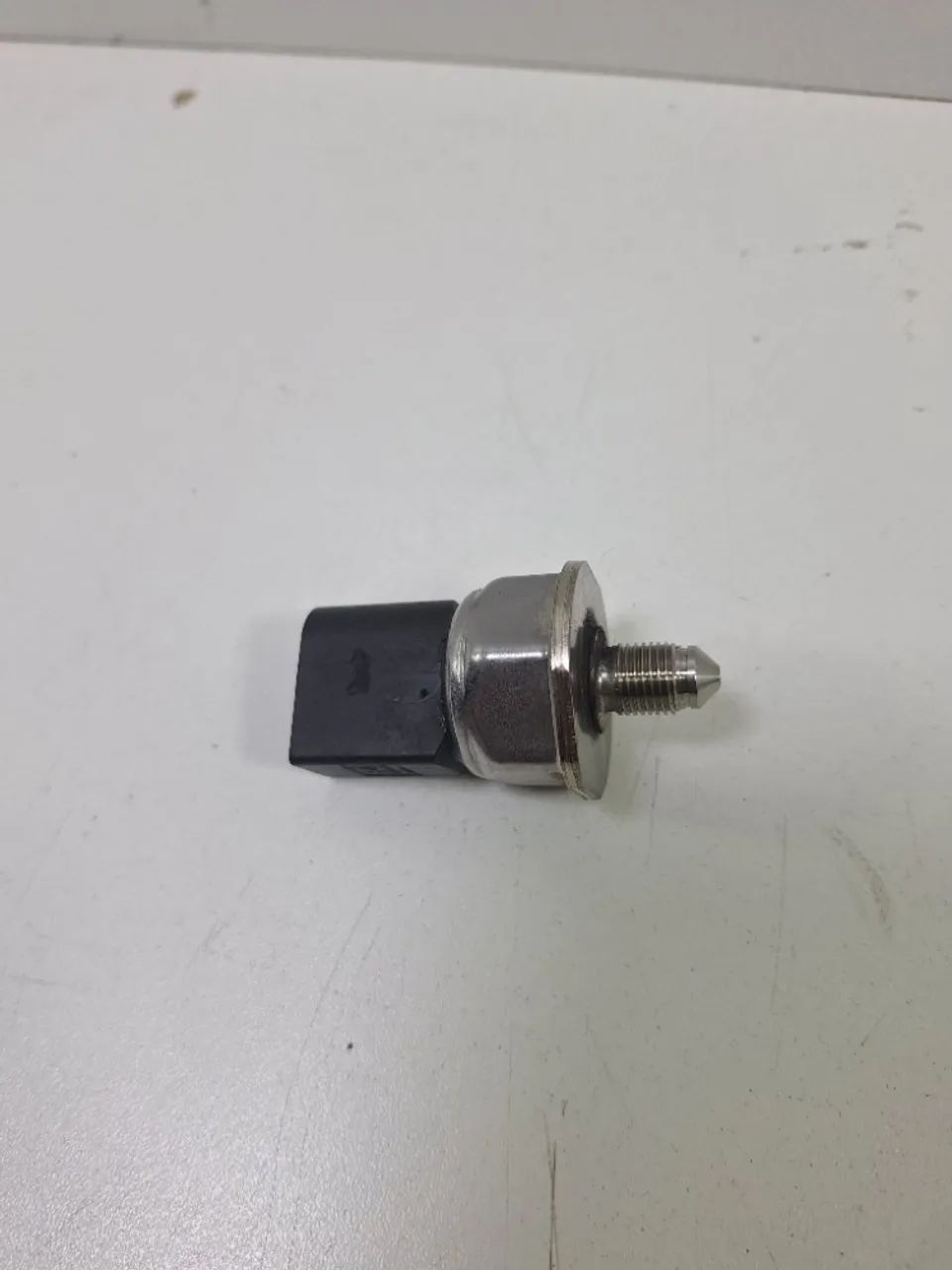 Sensor Pressão Combustível Jetta Gli 2.0 2024
