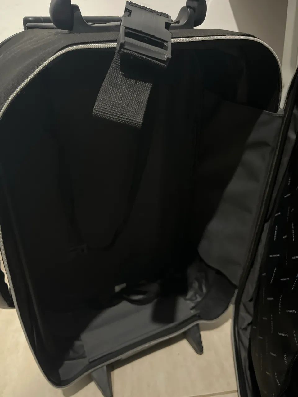 Vendo mala em bom estado - Foto 3