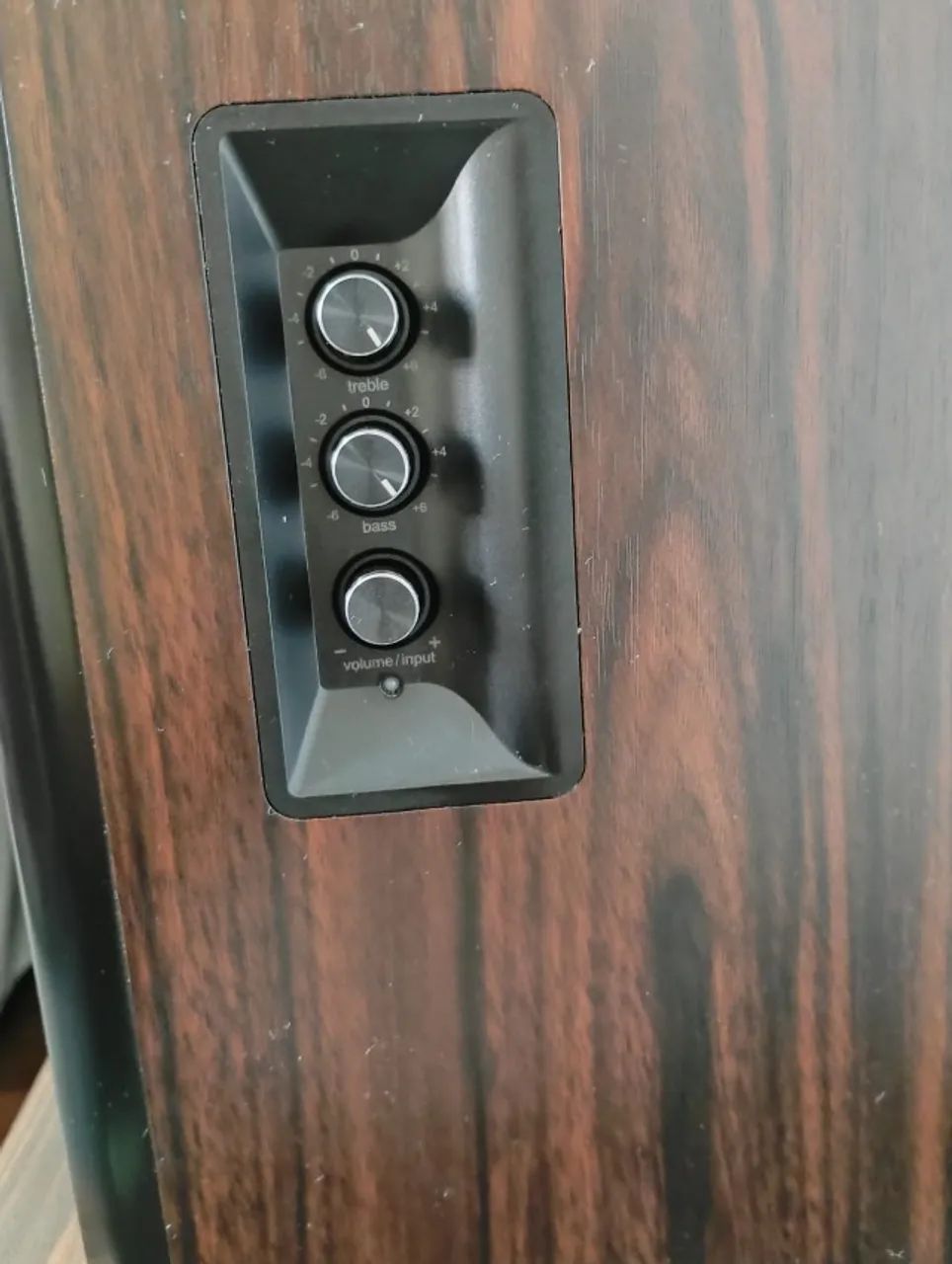 Caixa de Som 2.1 Edifier S360DB 155W - Foto 4