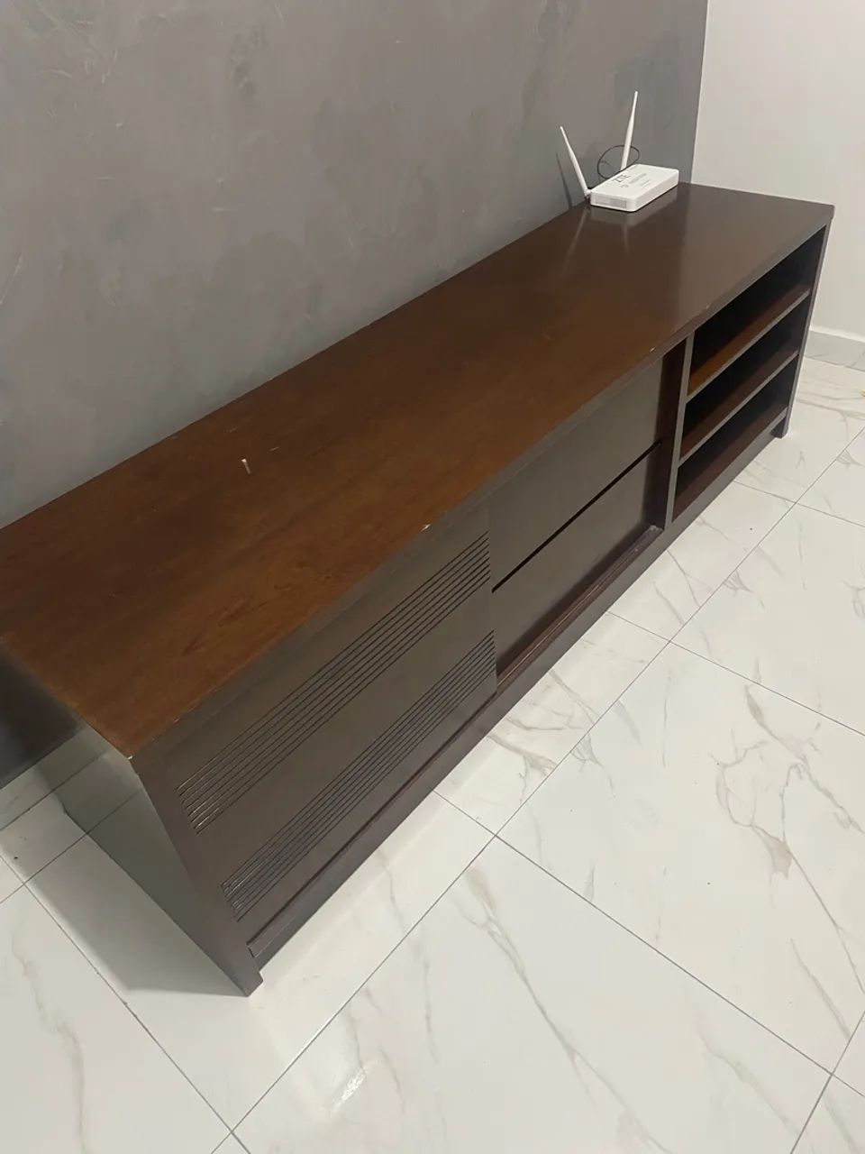 Sofá cama e rack 