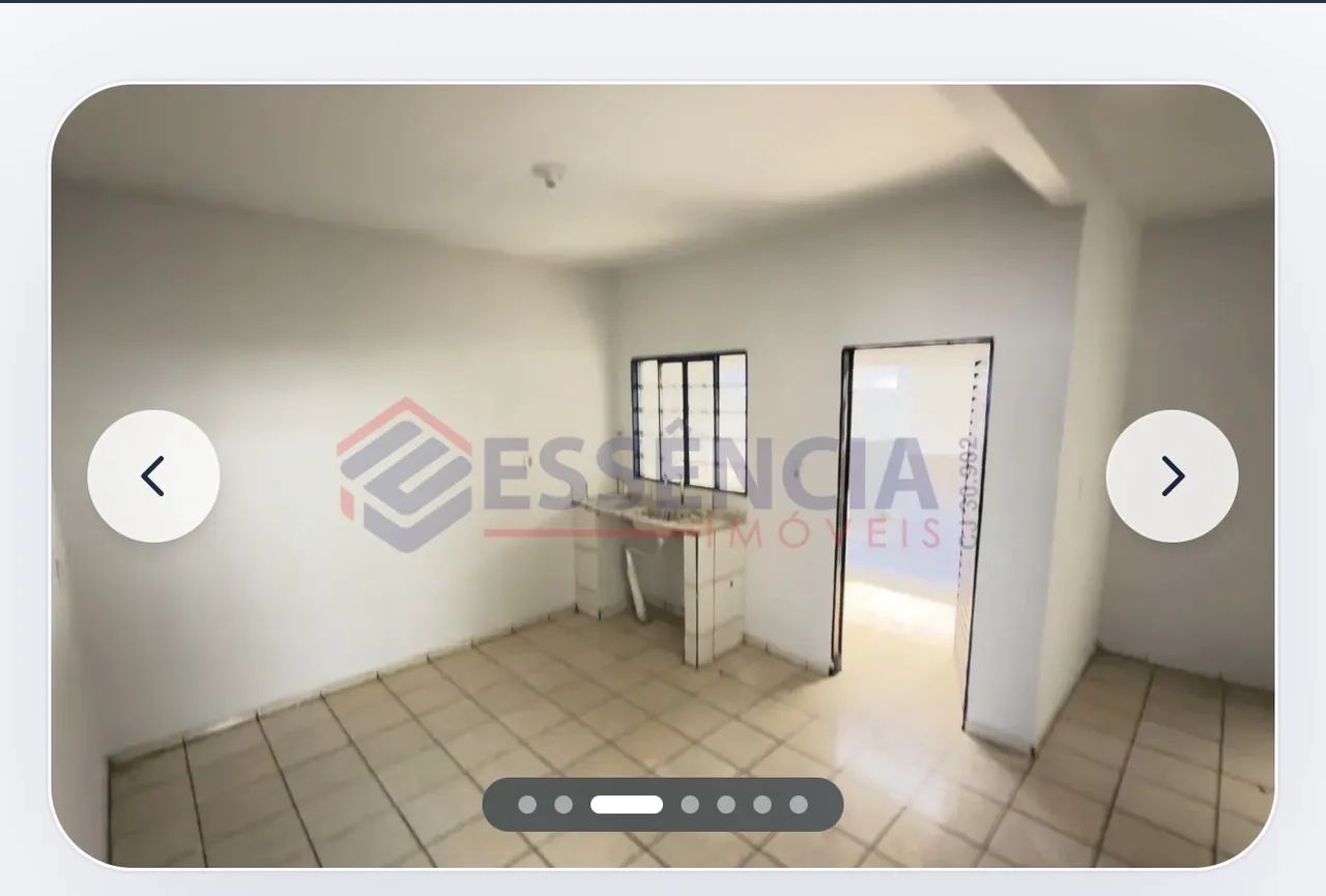 Casa 2 Quartos + Garagem  - Foto 2