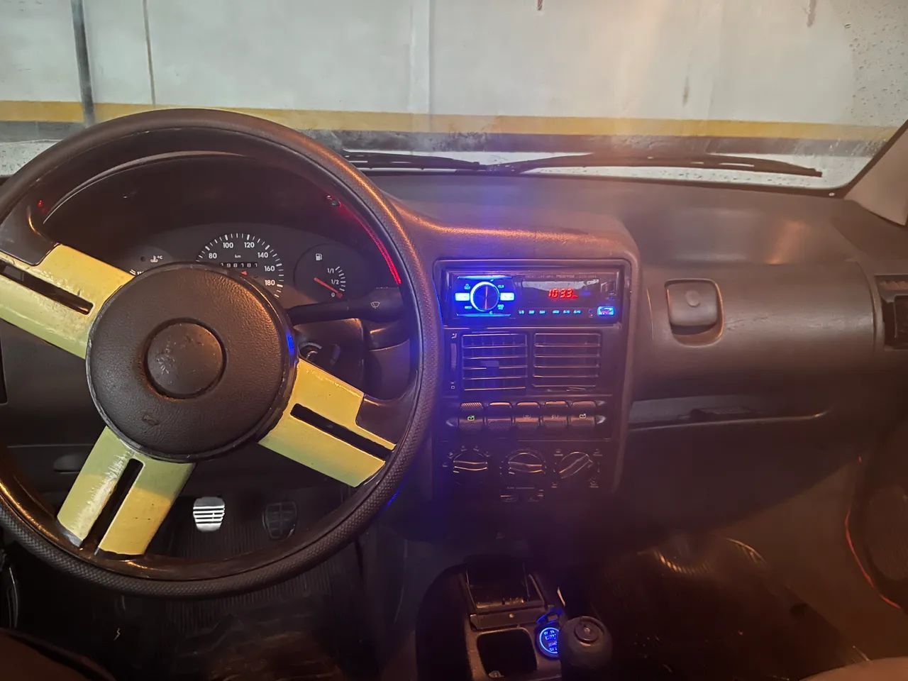 Volkswagen Gol Gol CL 1.6 Mi 2p e 4p 1997